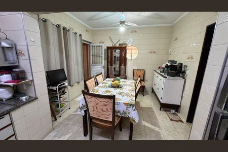 6_photo/94c8c5b9cd.aa0f063c1fd7eb53-ATLAS-8e055d64-e676-4983-9083-2c31fb80821b.jpg de casa à venda com 5 quartos, 259m² em Jardim Santana, Campinas