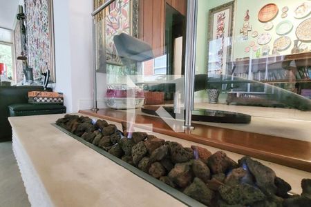 2_photo/94c8c5bbf3.a7ae3b4e44d16c28-ATLAS-162b9a49-63e9-430f-b25c-e8d6c1d16a4c.jpg de casa à venda com 6 quartos, 830m² em Parque São Quirino, Campinas