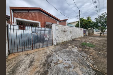 2_photo/94c8c5bdc1.b88e781a7551a754-ATLAS-aa43b92f-0cf7-4864-9330-25c909114aaf.jpg de casa à venda com 3 quartos, 179m² em Parque São Quirino, Campinas