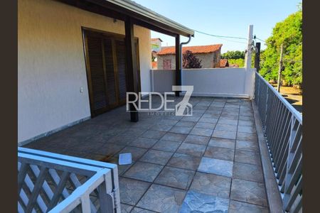 9_photo/94c8c5be6d.04f4efb4ec0e2ec3-ATLAS-ce2f9499-6306-46b2-abe2-bc0bce5a7d55.jpg de casa à venda com 3 quartos, 250m² em Parque São Quirino, Campinas