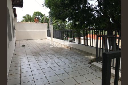 2_photo/94c8c5be79.aaa1984783e3a523-ATLAS-2c7b64fa-3a01-4d1c-8994-5161659b987f.jpg de casa à venda com 3 quartos, 287m² em Parque São Quirino, Campinas