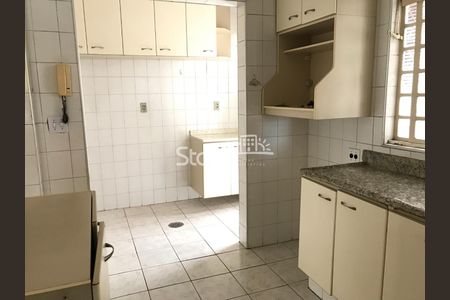 11_photo/94c8c5be79.aaa1984783e3a523-ATLAS-4678eef7-e246-450b-abed-91e4965cd789.jpg de casa à venda com 3 quartos, 287m² em Parque São Quirino, Campinas