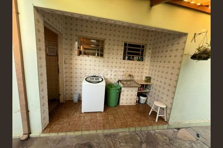 2_photo/94c8c5be87.659d7f3f71f48841-ATLAS-e3353b3d-ecb8-4d48-9b6b-20307963ff01.jpg de casa à venda com 3 quartos, 151m² em Parque São Quirino, Campinas