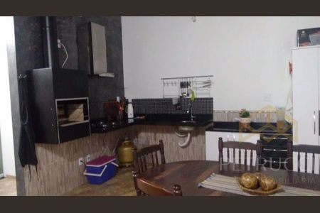 9_photo/94c8c5bf37.cc99c18ed3a3e05c-ATLAS-3c1ec2c6-2d85-4f93-9d48-4ae9db8af44a.jpg de casa à venda com 4 quartos, 248m² em Parque São Quirino, Campinas