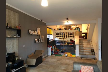 9_photo/94c8c5c0c5.eb4747a7722cd593-ATLAS-6f9191cd-844d-452c-b9a4-6ae3df6ca0f8.jpg de casa à venda com 3 quartos, 290m² em Parque São Quirino, Campinas