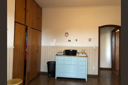 14_photo/94c8c5c0c5.eb4747a7722cd593-ATLAS-ca71c555-cca5-42d7-84da-0e549df40d8b.jpg de casa à venda com 3 quartos, 290m² em Parque São Quirino, Campinas