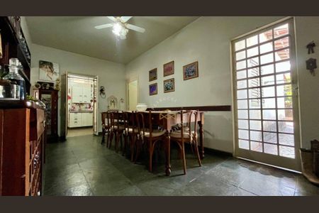 6_photo/94c8c5c6b9.0f81dd1a9a4f6ffb-ATLAS-18ec6dc7-72f8-4b5f-85eb-4ac59356f01f.jpg de casa à venda com 3 quartos, 172m² em Parque São Quirino, Campinas