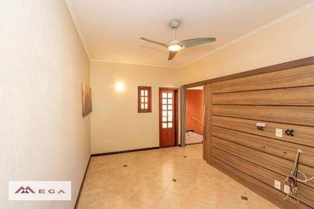 3_photo/94c8c5c943.0f81dd1a9a4f6ffb-ATLAS-bad03f00-5f0f-42b0-bb10-c8502e79711c.jpg de casa à venda com 3 quartos, 286m² em Parque São Quirino, Campinas