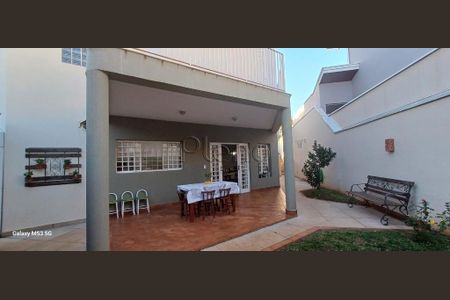 12_photo/94c8c5d36f.ceff8192393c33de-ATLAS-1ebe56f0-e22f-4d13-a02d-82a7315b00db.jpg de casa à venda com 4 quartos, 240m² em Fazenda Santa Cândida, Campinas