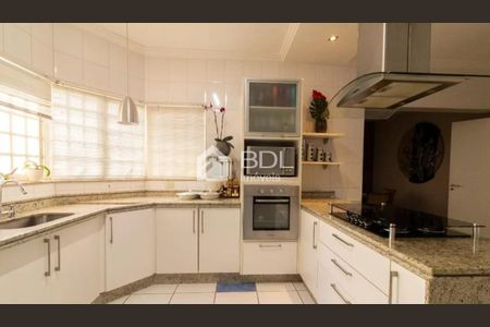 2_photo/94c8c5d455.1513912aed6a9552-ATLAS-0ff6311e-3a41-4b2e-82ff-b7e4f2ea8930.jpg de casa à venda com 3 quartos, 196m² em Mansões Santo Antônio, Campinas