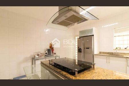 4_photo/94c8c5d455.1513912aed6a9552-ATLAS-20c40128-afcc-40dd-8dca-cfd3c04c5f30.jpg de casa à venda com 3 quartos, 196m² em Mansões Santo Antônio, Campinas