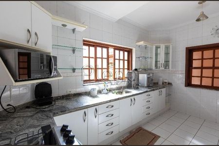 10_photo/94c8c5d573.adea7a1cd79bc600-ATLAS-89c6eda2-fde8-4a2a-b053-ca4434aa26e5.jpg de casa à venda com 3 quartos, 255m² em Parque das Flores, Campinas
