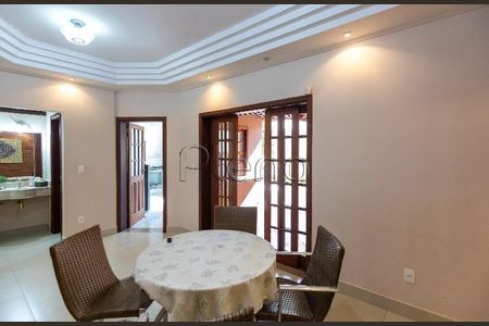 8_photo/94c8c5d573.adea7a1cd79bc600-ATLAS-a80d1d84-4aa0-4377-b304-d74bd610c66d.jpg de casa à venda com 3 quartos, 255m² em Parque das Flores, Campinas