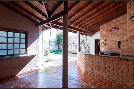 30_photo/94c8c5d573.adea7a1cd79bc600-ATLAS-c3d15032-874b-471a-a804-699943d64b40.jpg de casa à venda com 3 quartos, 255m² em Parque das Flores, Campinas
