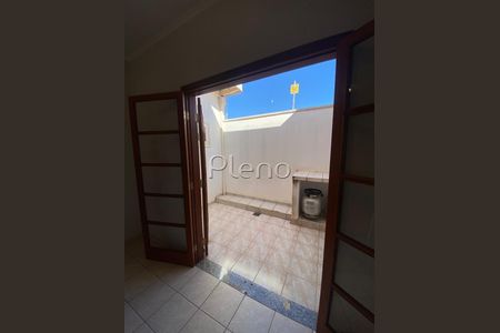 12_photo/94c8c5e2e9.01061cb6ad72014f-ATLAS-c231009a-8fb7-4459-ba87-ab9f59ad238d.jpg de casa à venda com 3 quartos, 440m² em Jardim Nossa Senhora Auxiliadora, Campinas