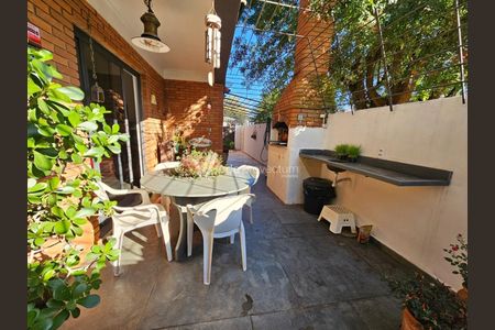 6_photo/94c8c5ea0f.3dea3cab82053bf3-ATLAS-341c6a10-0c2e-432c-8545-88a17c67c7d1.jpg de casa à venda com 4 quartos, 323m² em Parque São Quirino, Campinas