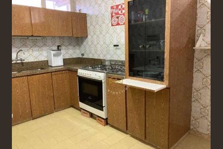 19_photo/94c8c5eac1.940e3ba01a9b9a36-ATLAS-996ce4fc-e0d3-4b19-b138-e59dd5565c3e.jpg de casa para alugar com 5 quartos, 331m² em Parque São Quirino, Campinas