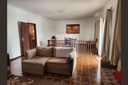 8_photo/94c8c5eb45.18e6ac91b37a8e88-ATLAS-c6fba435-cd24-413c-b679-ceb0ac4ca3cc.jpg de casa à venda com 3 quartos, 255m² em Parque São Quirino, Campinas