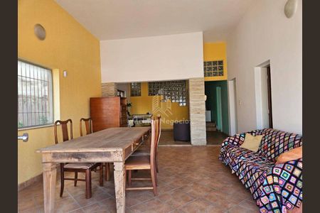 15_photo/94c8c5eb7d.5379cd98d04602fa-ATLAS-3a72ad0e-c91f-4862-874c-b6db2fad6b7e.jpg de casa à venda com 4 quartos, 236m² em Taquaral, Campinas