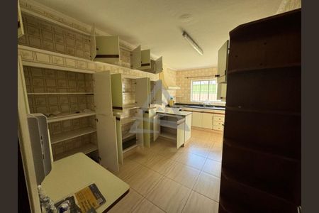 27_photo/94c8c5ebb3.ac9f8e7503dd3b0d-ATLAS-723725b8-e665-4552-8597-7a9cd75b4300.jpg de casa para alugar com 3 quartos, 220m² em Parque São Quirino, Campinas