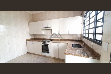 3_photo/94c8c5f24b.da84c251dc14712f-ATLAS-7ba3401c-e474-4050-933d-5cf3e9f83d76.jpg de casa à venda com 3 quartos, 98m² em Vila Esmeralda, Campinas