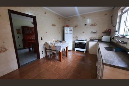 3_photo/94c8c5f471.1aa5b8f538f3adaf-ATLAS-e58dffaa-b153-4b02-9b10-de5bcea26c8c.jpg de casa à venda com 3 quartos, 289m² em Jardim Margarida, Campinas