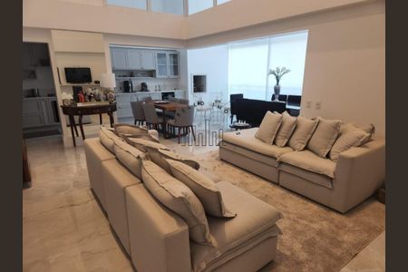 5_photo/94c8c5f827.db80e99325bee804-ATLAS-bcac56a7-2e9b-4e7c-a017-65ce7d2fe6c4.jpg de apartamento para alugar com 4 quartos, 189m² em Cambuí, Campinas