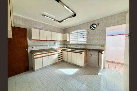 19_photo/94c8c5fcc9.5cacb5cd1a05b02e-ATLAS-c0cb8bc0-384e-409e-b231-0aafb9421956.jpg de casa para alugar com 3 quartos, 200m² em Jardim Nossa Senhora Auxiliadora, Campinas