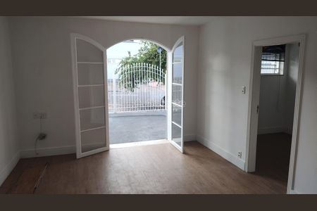 1_photo/94c8c602e3.5d0f389310efd202-ATLAS-01177d05-c182-4f2c-aede-f890afcef7e5.jpg de casa para alugar com 4 quartos, 267m² em Jardim Guanabara, Campinas