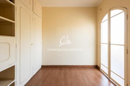 3_photo/94c8c6108d.8f81fa8a98c3f789-ATLAS-15db37ac-0409-4178-b60a-b3e6a47f970b.jpg de casa à venda com 7 quartos, 233m² em Jardim Chapadão, Campinas