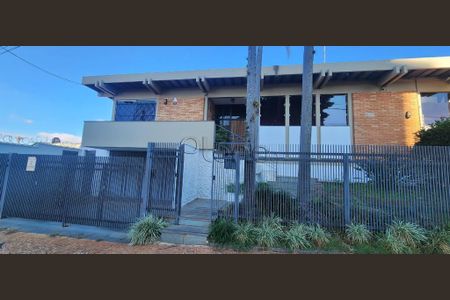 2_photo/94c8c610f1.b618d800fc0b57fc-ATLAS-823667ba-5811-4c0f-bc66-36d2adaf14f1.jpg de casa para alugar com 3 quartos, 450m² em Vila Nova, Campinas