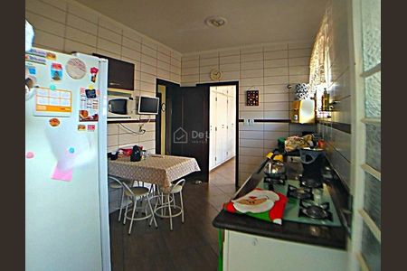 22_photo/94c8c6165f.40fe5bd4a1277bdd-ATLAS-6182add3-9b7a-40ca-bb0d-94f0aa037e01.jpg de casa à venda com 5 quartos, 434m² em Jardim Chapadão, Campinas