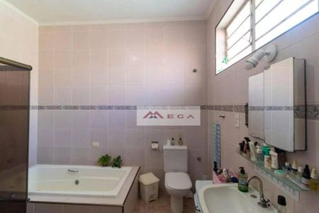 42_photo/94c8c61a3f.0f81dd1a9a4f6ffb-ATLAS-4bb00797-f49d-4df3-bb5c-2b6a305dcf03.jpg de casa à venda com 5 quartos, 270m² em Jardim Chapadão, Campinas