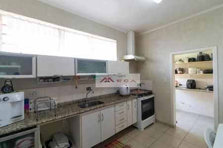 11_photo/94c8c61a3f.0f81dd1a9a4f6ffb-ATLAS-72ac3899-e7bf-49ee-b15f-f79446cb8fde.jpg de casa à venda com 5 quartos, 270m² em Jardim Chapadão, Campinas