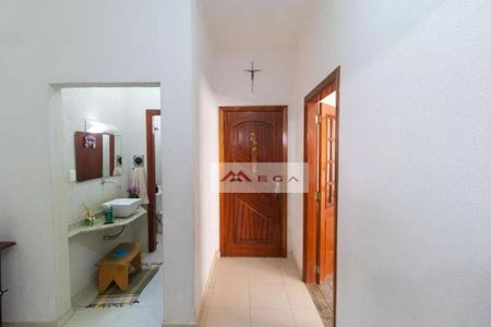 4_photo/94c8c61a3f.0f81dd1a9a4f6ffb-ATLAS-b5b28a8e-04f0-4b43-919a-7abb0bc8eea4.jpg de casa à venda com 5 quartos, 270m² em Jardim Chapadão, Campinas