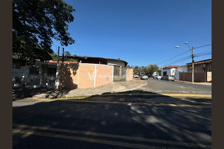 44_photo/94c8c61cbb.1463d70521bc8e9f-ATLAS-396d4952-9a77-4768-aa26-a462b9400cb5.jpg de casa à venda com 4 quartos, 256m² em Jardim Chapadão, Campinas