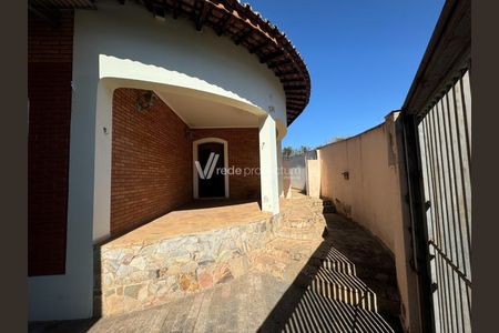 3_photo/94c8c61cbb.1463d70521bc8e9f-ATLAS-904b3b22-2a9d-477c-ba46-8dc912d3273a.jpg de casa à venda com 4 quartos, 256m² em Jardim Chapadão, Campinas