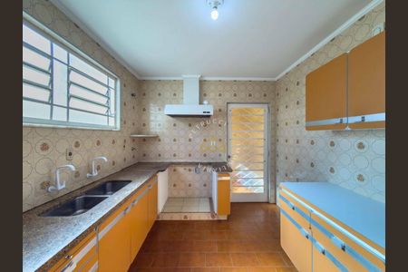 29_photo/94c8c62405.7ac38e22fb9f96e6-ATLAS-b7a56121-0282-4a97-ae2f-8668a20beef1.jpg de casa à venda com 3 quartos, 234m² em Jardim Chapadão, Campinas