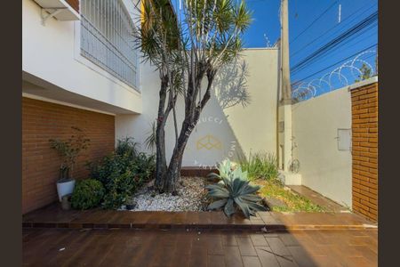 47_photo/94c8c62405.7ac38e22fb9f96e6-ATLAS-c209fc7e-a09d-4425-bd2f-fb3fd1fcbe51.jpg de casa à venda com 3 quartos, 234m² em Jardim Chapadão, Campinas