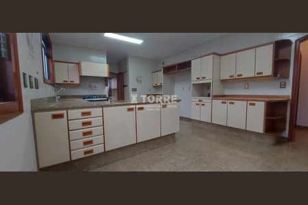 3_photo/94c8c62587.fbcd7a2e7ac63d93-ATLAS-15e737c8-d68b-426f-a85f-80bf995b9dad.jpg de casa à venda com 4 quartos, 481m² em Jardim Chapadão, Campinas