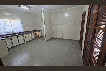 17_photo/94c8c62aa5.aafc750051720c32-ATLAS-5a86fe04-9f47-41ce-8586-fdb9a5df860d.jpg de casa para alugar com 4 quartos, 267m² em Jardim Magnólia, Campinas