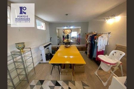 8_photo/94c8c62c05.bdf1def5ceb5107f-ATLAS-332ffee9-9577-4eb5-b708-ce52c1dd3840.jpg de casa à venda com 3 quartos, 350m² em Jardim Chapadão, Campinas