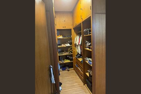 9_photo/94c8c62df9.27b9f9ba370820b4-ATLAS-633a8686-8181-4f8a-8407-0efa8bccbd7c.jpg de casa à venda com 4 quartos, 337m² em Jardim Quarto Centenário, Campinas