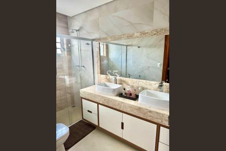 9_photo/94c8c62df9.31b814cc611d1a2f-ATLAS-1c1863ef-89b8-4d77-938e-72bb0cc7e6e0.jpg de casa à venda com 4 quartos, 380m² em Jardim Quarto Centenário, Campinas