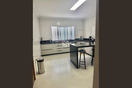 3_photo/94c8c62df9.31b814cc611d1a2f-ATLAS-27a91c55-4345-45a3-abd9-bd1b33965c3a.jpg de casa à venda com 4 quartos, 380m² em Jardim Quarto Centenário, Campinas