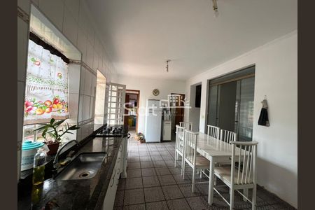 11_photo/94c8c62ef1.d9142c0c1a956d72-ATLAS-923052ae-e540-4ead-a59a-99086d6cc2c5.jpg de casa à venda com 3 quartos, 225m² em Jardim Chapadão, Campinas