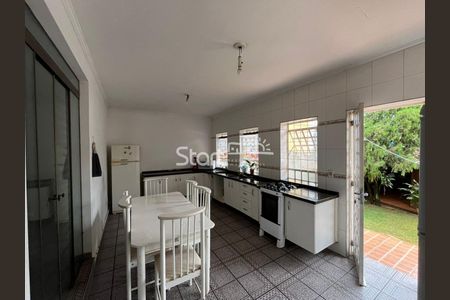 30_photo/94c8c62ef1.d9142c0c1a956d72-ATLAS-b0549e35-afaf-46e8-8fa8-068eb289314c.jpg de casa à venda com 3 quartos, 225m² em Jardim Chapadão, Campinas