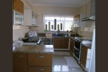 9_photo/94c8c63241.9de6362a168616a9-ATLAS-a61ab111-4065-48c9-b135-0e1bc2d655de.jpg de casa à venda com 4 quartos, 360m² em Jardim Chapadão, Campinas