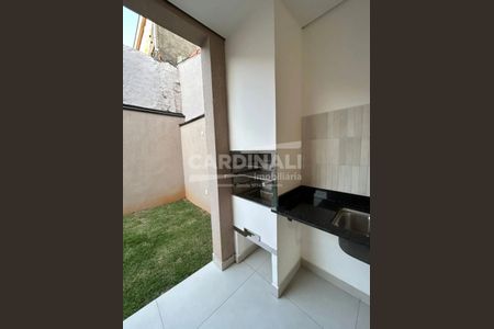 24_photo/94c8c63295.a275750a9bfe0216-ATLAS-9810c0ef-d95c-4b5b-bd16-e9ddc5e88b27.jpg de casa à venda com 3 quartos, 105m² em Jardim Chapadão, Campinas