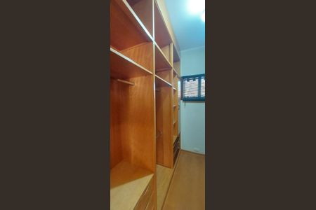 3_photo/94c8c633b3.dbff8cd60a7e217a-ATLAS-29388e09-c3f9-4f2b-8d7b-bb6209b3d4e7.jpg de casa para alugar com 4 quartos, 230m² em Jardim Chapadão, Campinas